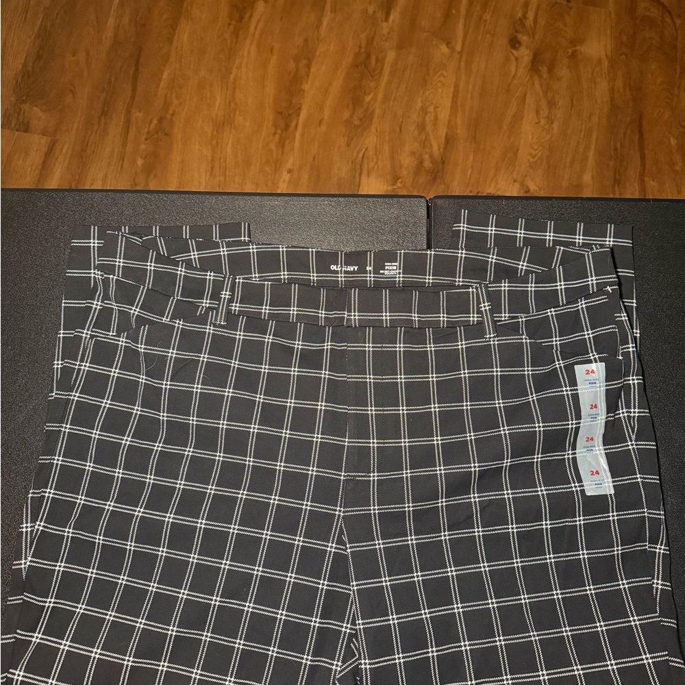 Old Navy Women's High Rise Pixie